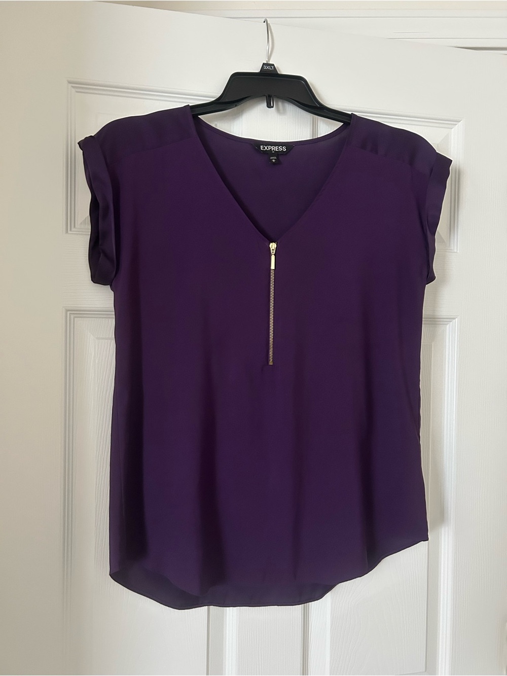 Express Purple V-Neck Zip-Front Blouse